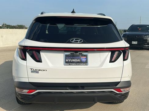 Used 2022 Hyundai Tucson SEL w/ Convenience + Premium Package FWD image 12