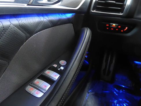 Used 2020 BMW M8 Gran Coupe xDrive Competition image 19