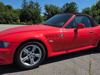 Used 2000 BMW Z3 2.5i image 1