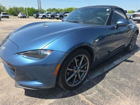 Used 2019 MAZDA MX-5 Miata Grand Touring image 5