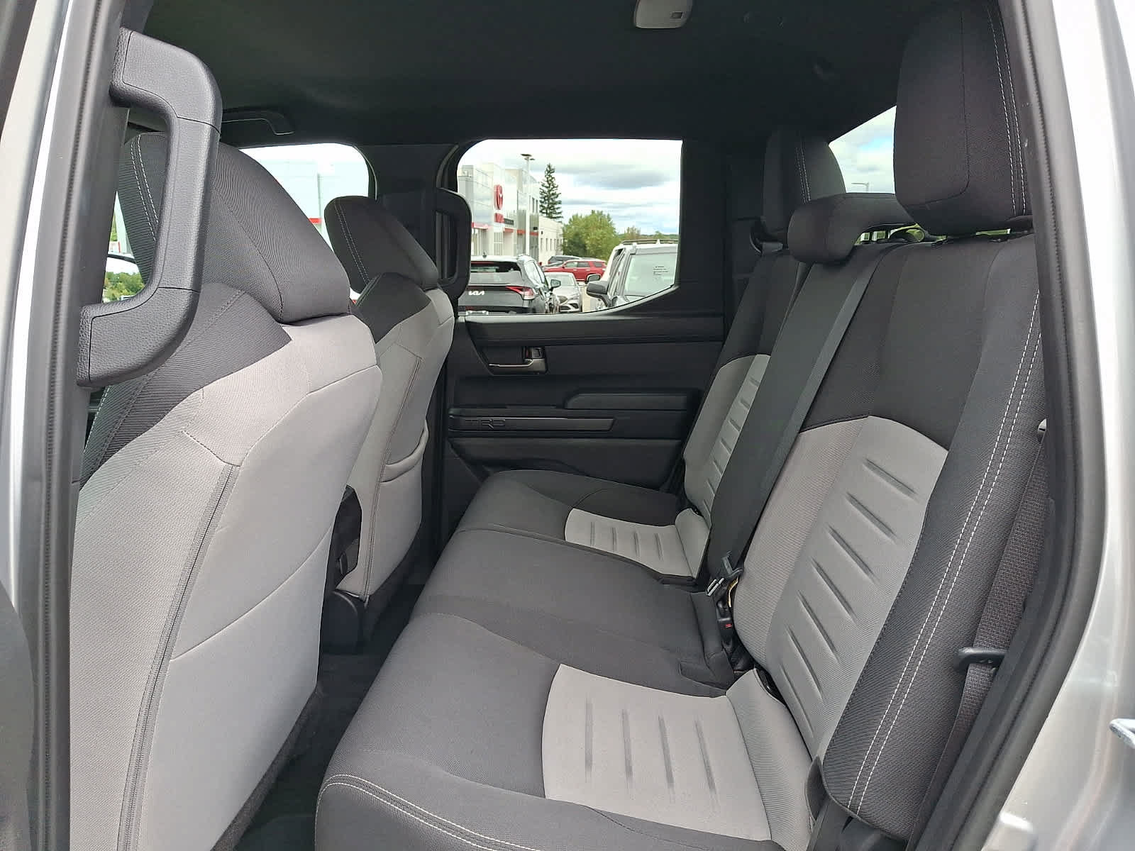 Used 2024 Toyota Tacoma TRD Off-Road AWD/4WD image 11