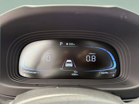 Certified 2026 Hyundai Venue SEL FWD image 13