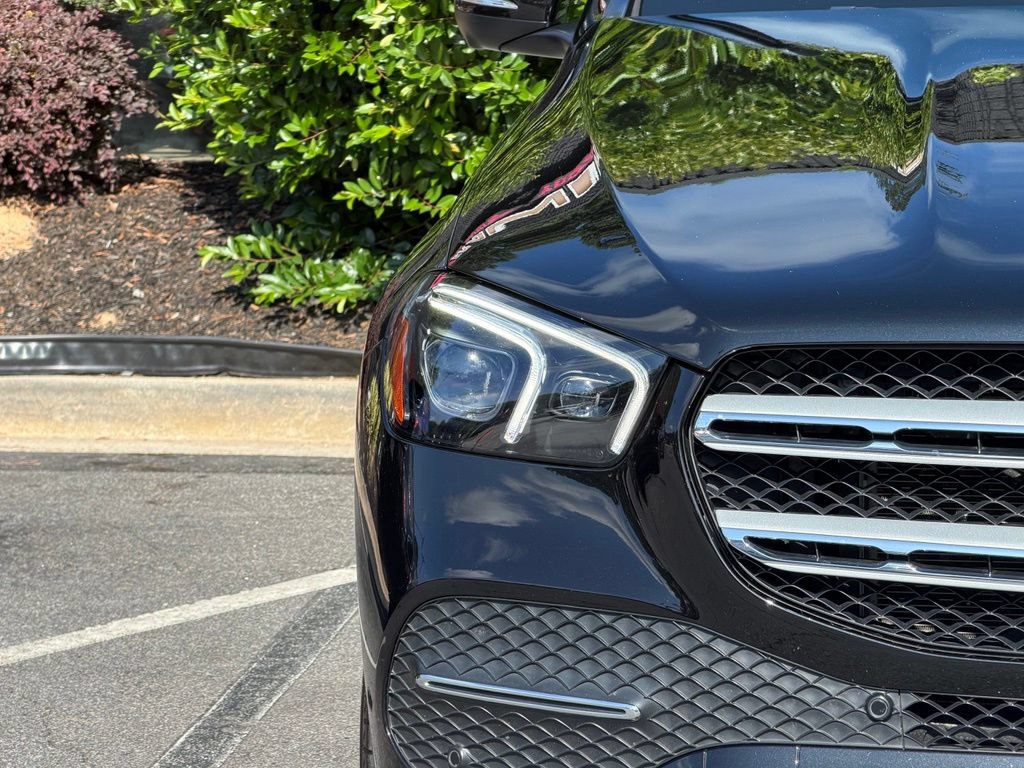 Used 2022 Mercedes-Benz GLE 350 4MATIC w/ Premium Package image 4