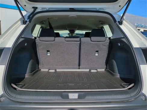 Used 2025 Honda HR-V LX image 14