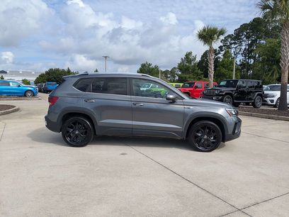 Used 2024 Volkswagen Taos SE