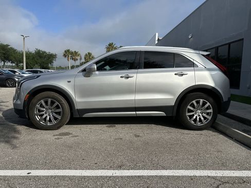 Used 2019 Cadillac XT4 Premium Luxury FWD image 5