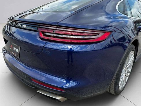 Used 2020 Porsche Panamera 4 image 15