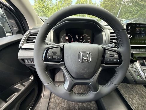 New 2026 Honda Odyssey EX-L image 11
