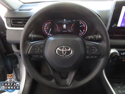 Used 2024 Toyota RAV4 XLE image 15