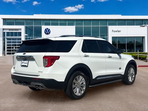 Used 2024 Ford Explorer King Ranch w/ Technology Package AWD/4WD image 5