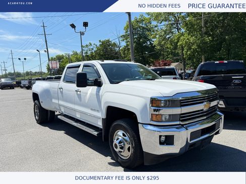 Used 2015 Chevrolet Silverado 3500 LTZ AWD/4WD image 4