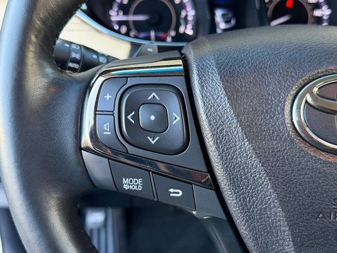 Used 2014 Toyota Avalon Limited image 22