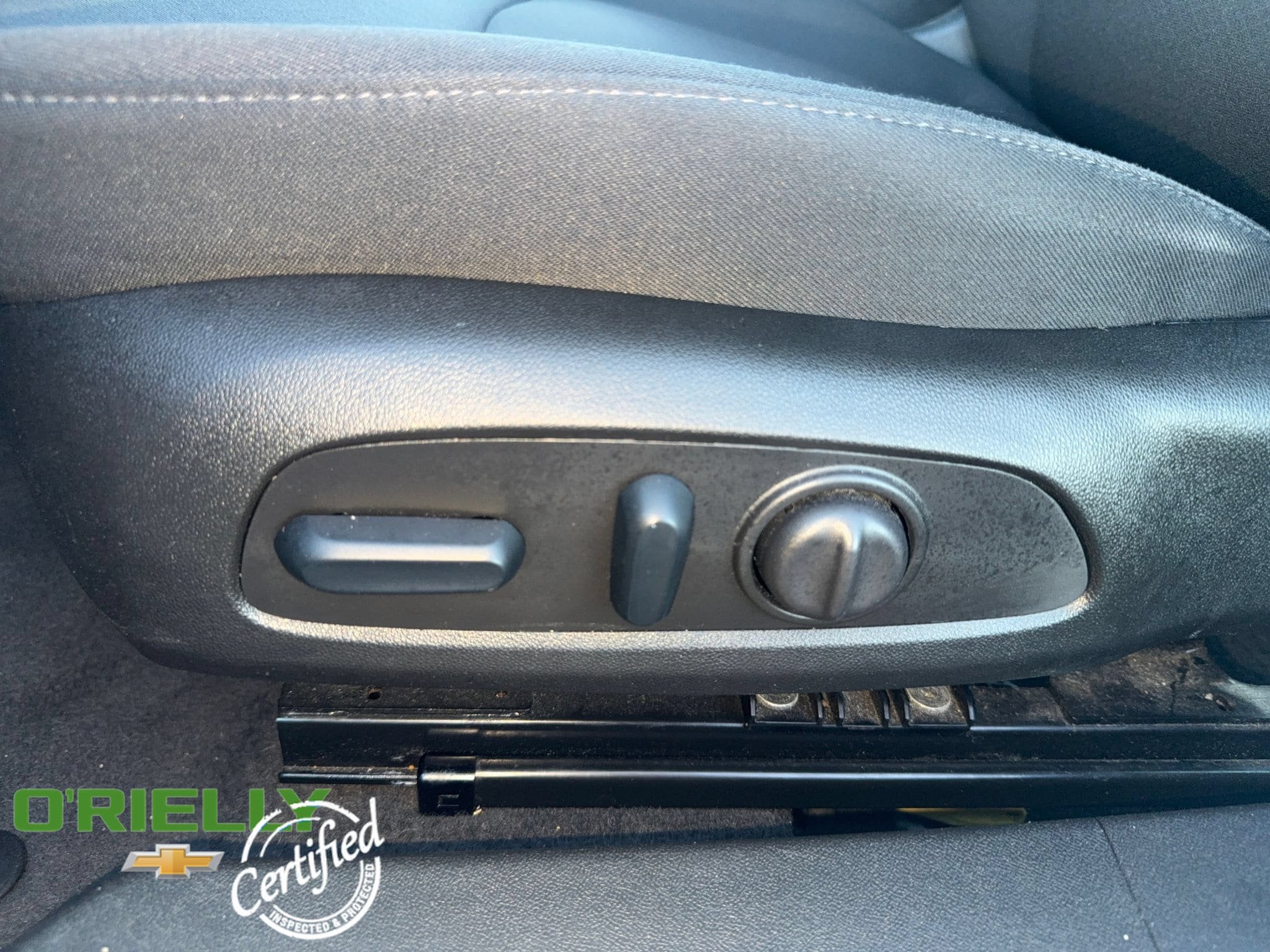 Used 2024 Chevrolet Malibu LT FWD image 12
