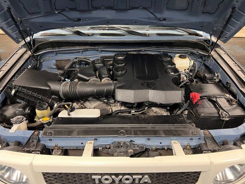 Used 2014 Toyota FJ Cruiser Trail Teams image 19