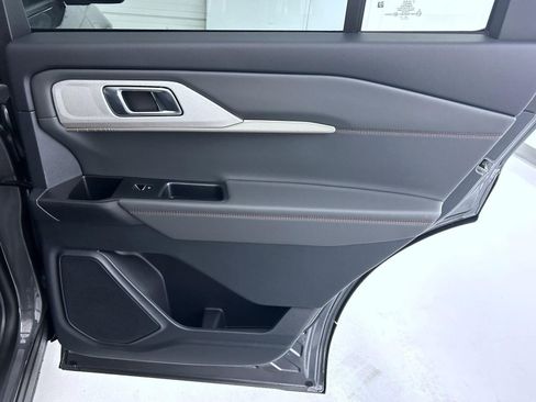 New 2026 Ford Explorer Active image 17