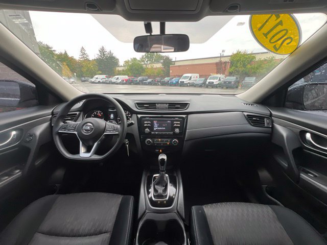 Used 2017 Nissan Rogue S AWD/4WD image 14