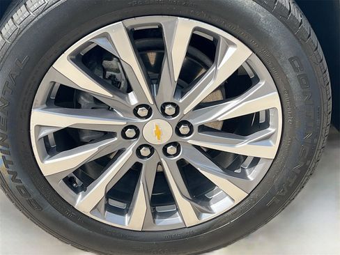 Used 2023 Chevrolet Traverse Premier w/ LPO, Floor Liner Package image 34