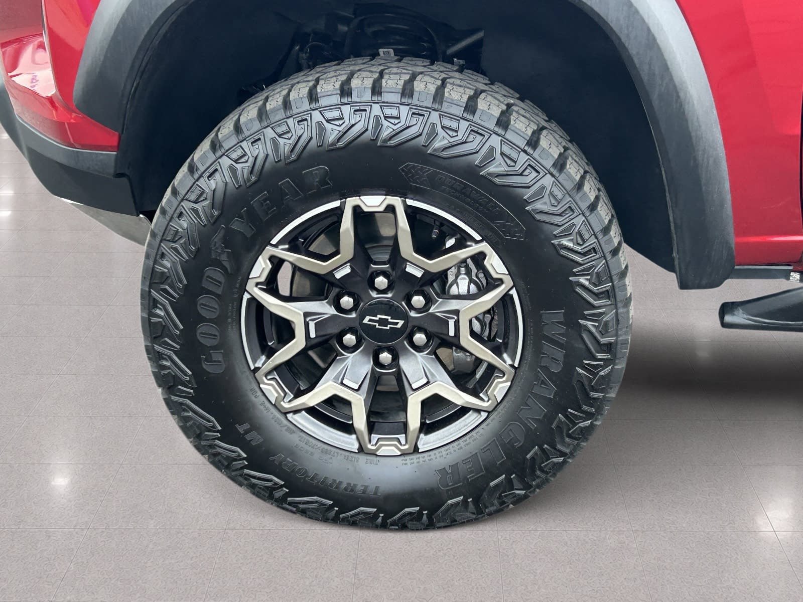 Used 2025 Chevrolet Colorado ZR2 AWD/4WD image 11