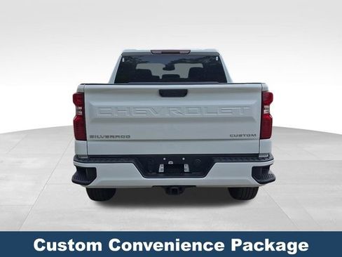 Used 2025 Chevrolet Silverado 1500 Custom image 6