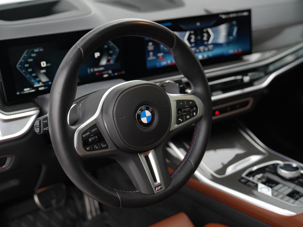 Used 2025 BMW X7 M60i w/ Executive Package AWD/4WD image 7