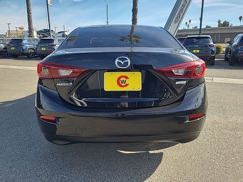 Used 2015 MAZDA MAZDA3 i Sport image 9