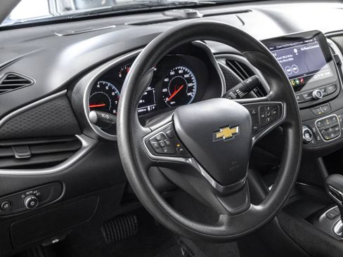 Used 2024 Chevrolet Malibu LT FWD image 33