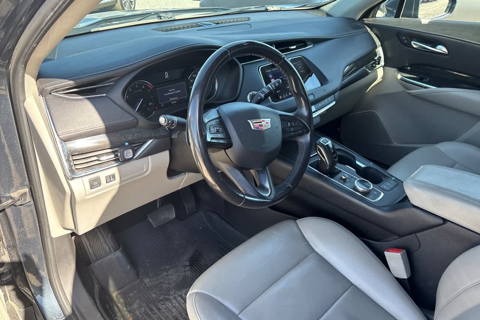 Used 2019 Cadillac XT4 Premium Luxury FWD image 13
