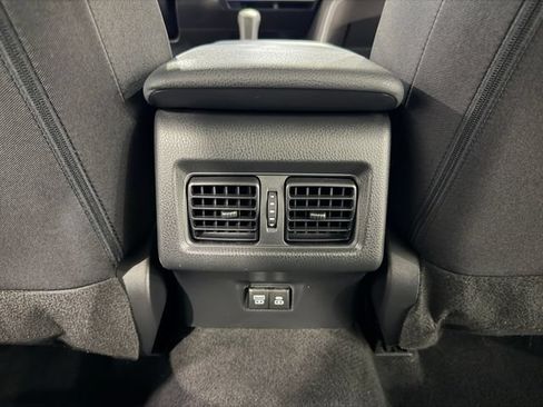 Used 2025 Toyota Camry LE FWD image 28