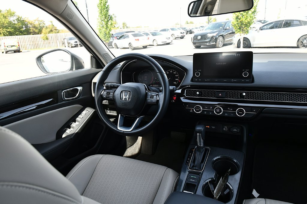 Used 2024 Honda Civic EX-L image 19