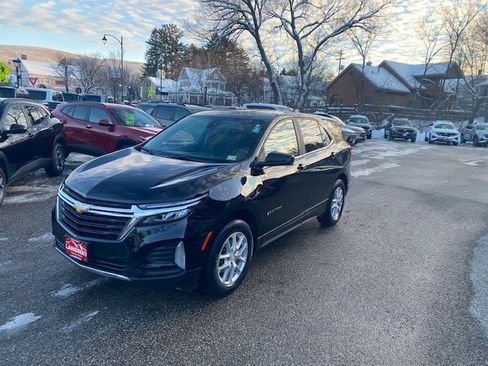 Used 2022 Chevrolet Equinox LT image 3