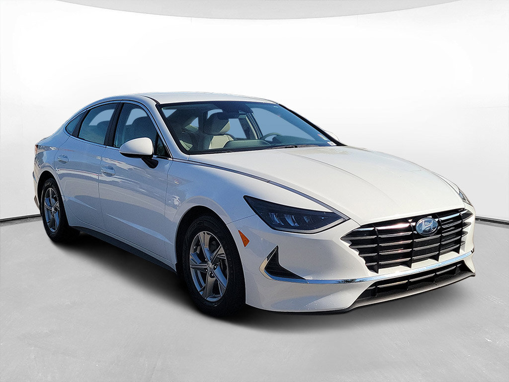 Used 2021 Hyundai Sonata SE w/ Preferred Accessory Package FWD image 3
