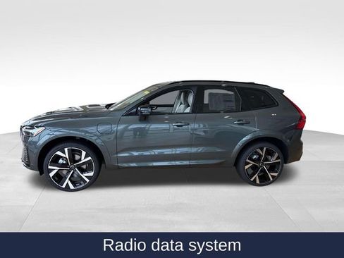 New 2026 Volvo XC60 T8 Ultra image 5