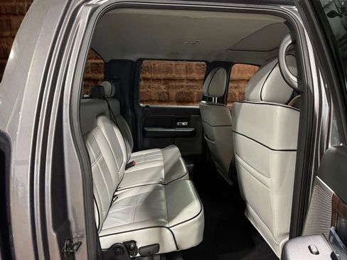 Used 2006 Lincoln Mark LT 4x4 image 22