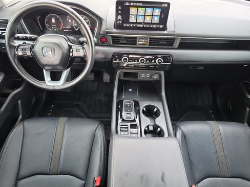 Used 2025 Honda Pilot EX-L image 5