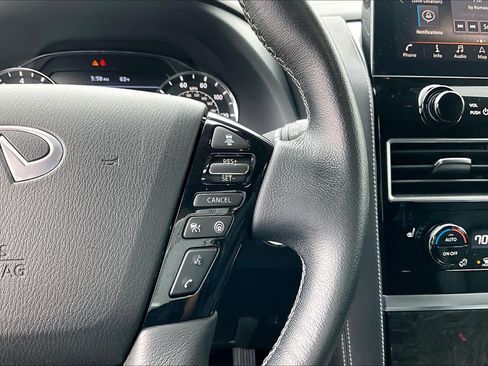 Used 2023 INFINITI QX80 Luxe w/ All-Season Package AWD/4WD image 25