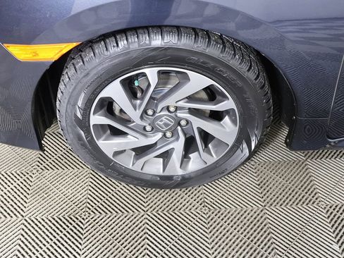 Used 2018 Honda Civic EX image 13