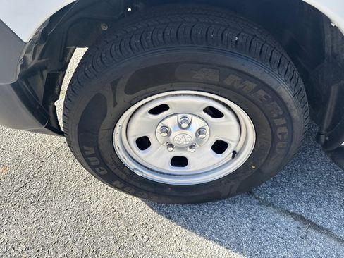 Used 2017 RAM 1500 Tradesman w/ Power & Remote Entry Group image 11