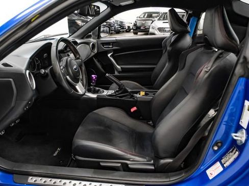 Used 2016 Subaru BRZ Limited w/ Popular Package #1 image 4
