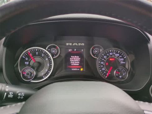 Used 2020 RAM 1500 Big Horn image 32