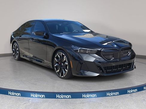 Used 2025 BMW i5 M60 w/ Executive Package AWD/4WD image 4