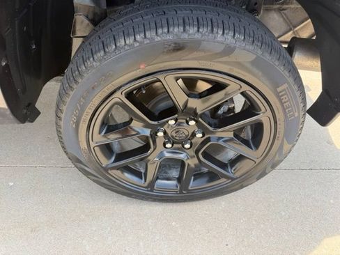Used 2020 RAM 1500 Laramie w/ Sport Appearance Package AWD/4WD image 32