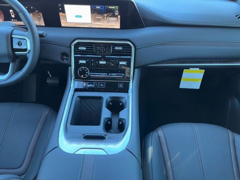 New 2026 Nissan Armada SL image 16