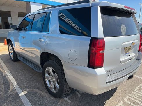 Used 2016 Chevrolet Tahoe LT image 3