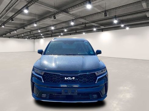 Certified 2023 Kia Sorento EX AWD/4WD image 3