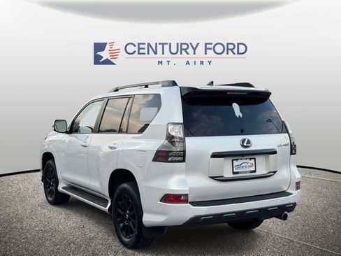 Used 2023 Lexus GX 460 w/ Black Line Special Edition AWD/4WD image 4
