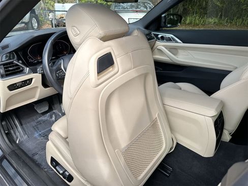 Used 2022 BMW 430i Coupe w/ Convenience Package image 12