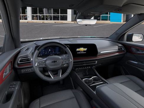 New 2026 Chevrolet Traverse Z71 w/ Enhanced Driving Package image 15