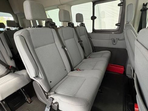 Used 2019 Ford Transit 350 XLT RWD image 24