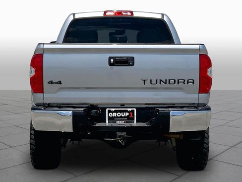 Used 2019 Toyota Tundra SR5 w/ SR5 Upgrade Package AWD/4WD image 5