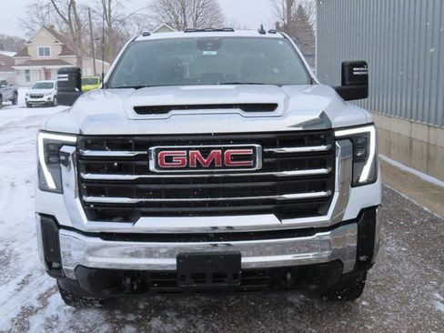 Used 2024 GMC Sierra 3500 SLE w/ SLE Convenience Package AWD/4WD image 13